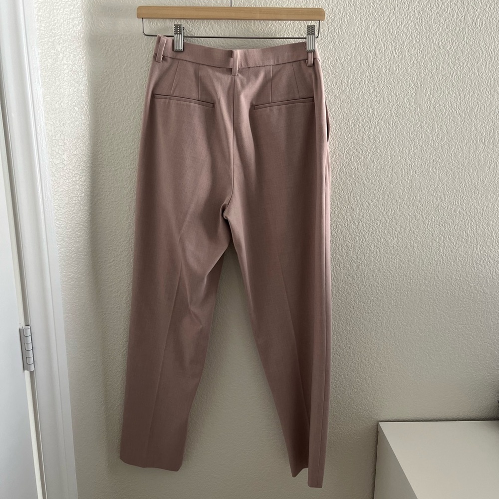 Women’s Tan Pants